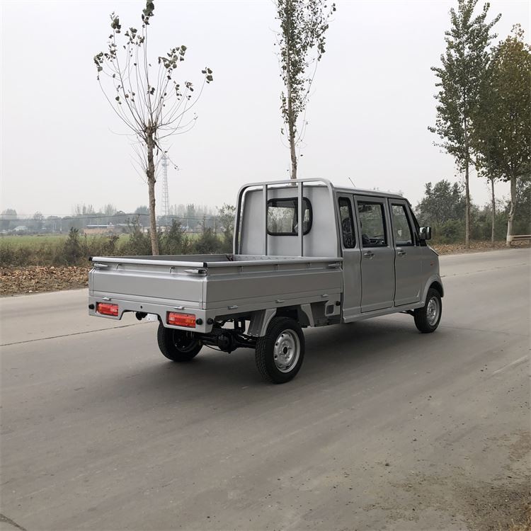 Electric Cargo Truck